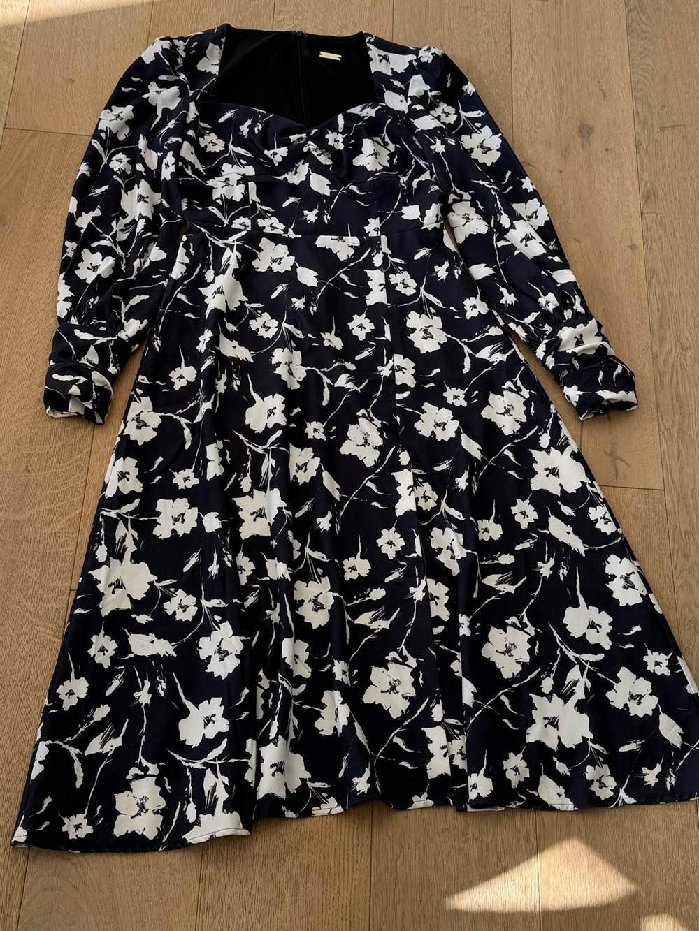 Alexia Admor Travi Midi Dress Woman’s - Picture 4 of 12